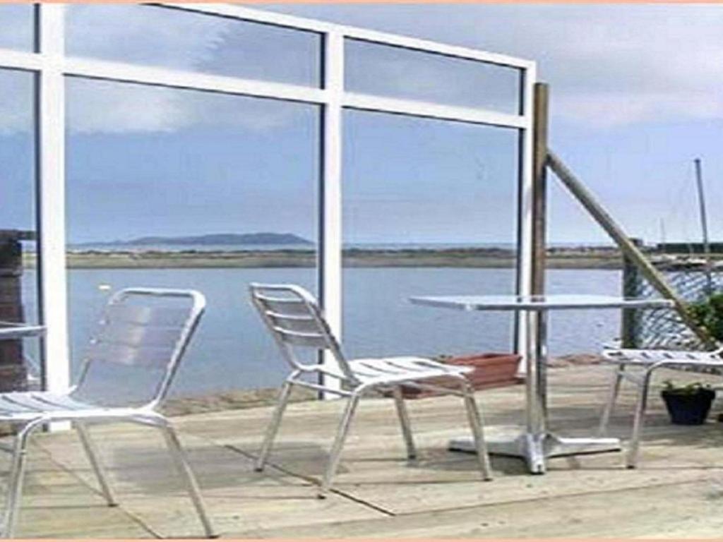 La Presqu' Ile Du Lenn Face A La Mer Louannec Exterior foto