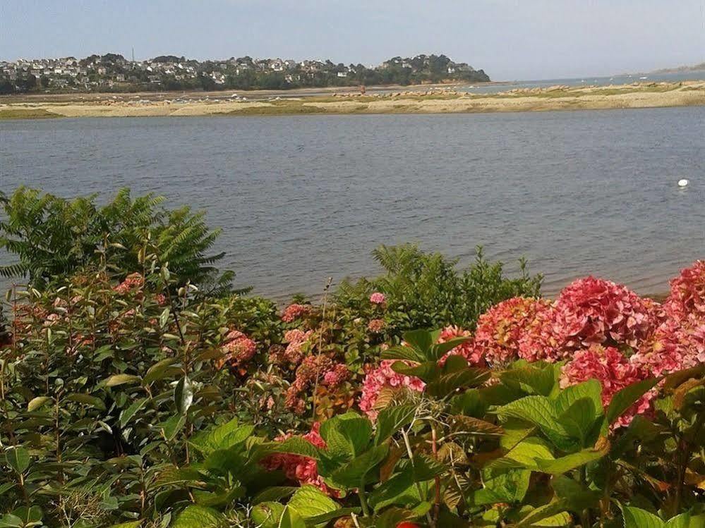 La Presqu' Ile Du Lenn Face A La Mer Louannec Exterior foto